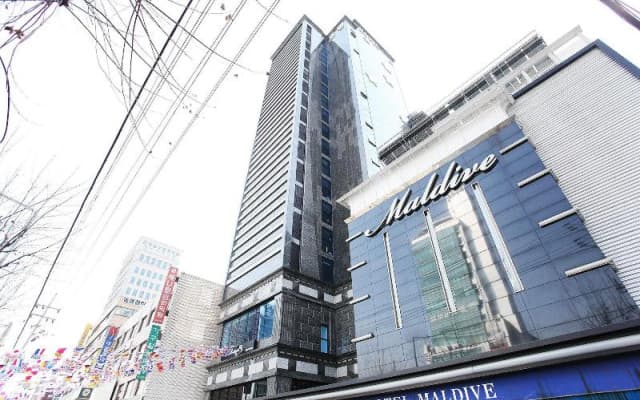 Konkuk University Boutique Nine