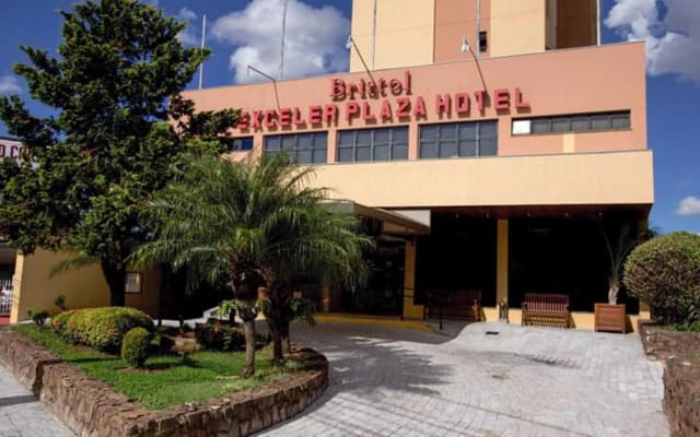 Bristol Exceler Plaza Hotel