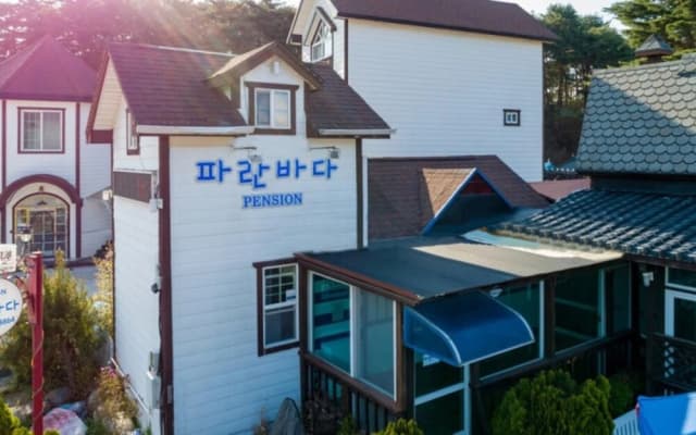 Gangneung Gyeongpo Paranbada Pension