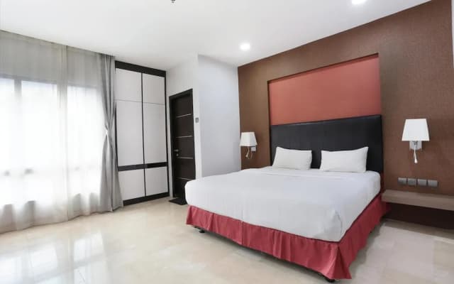 The Centro Hotel & Residence