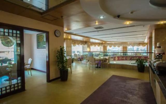 Zhendong Business Hotel