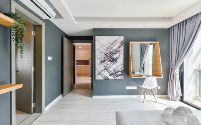 Suasana Suites by Subhome
