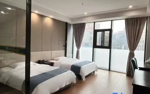 Meishan Yizhuan Hotel