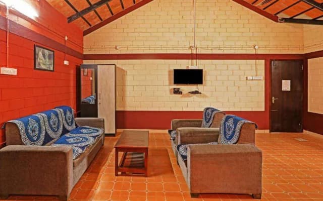 Hotel Allaranda Homestay