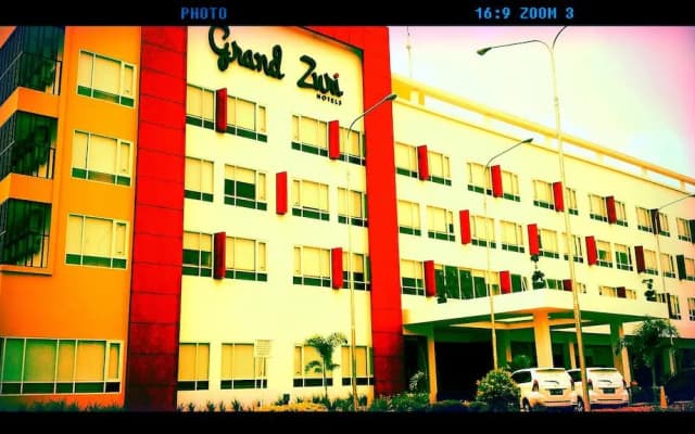 Hotel Grand Zuri Lahat