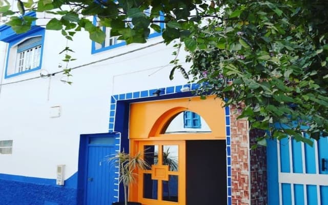 BigBlue Hostel Surf & Coworking