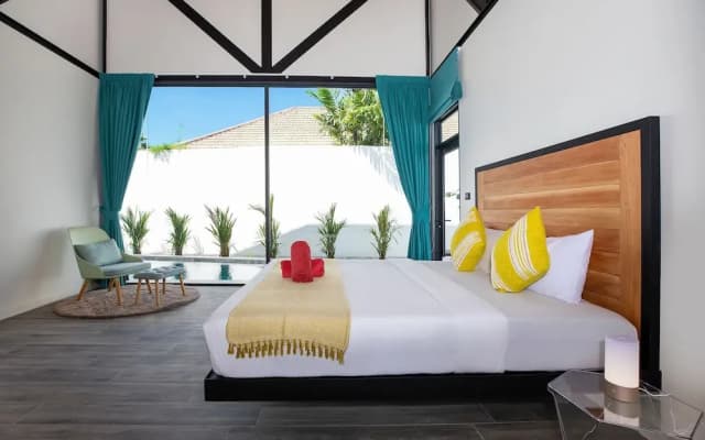 22m Oxygen Pool Villa Sunset Garden 9