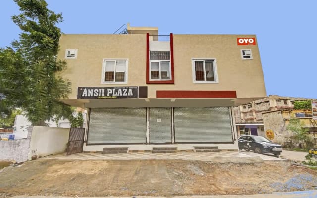 Flagship 92422 Hotel Ansh Plaza