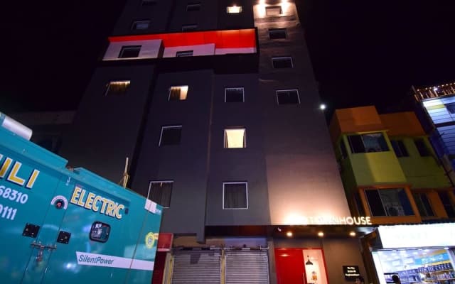 FabHotel The Sky I