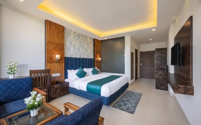 Manaw Valley Resort