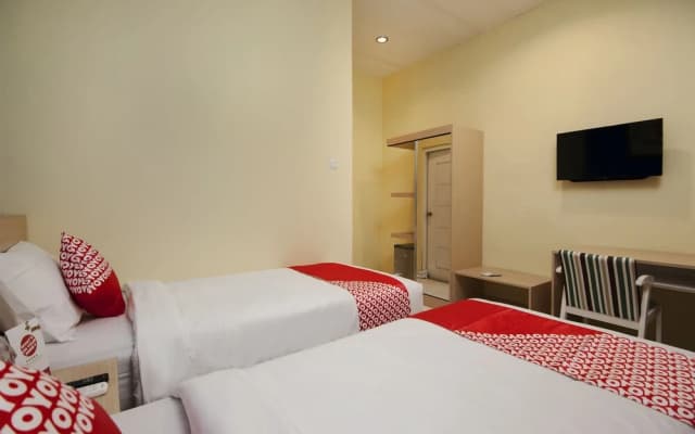 Rap Hotel By OYO Rooms