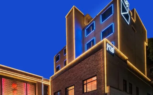 M28 Hotel