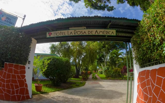 Hotel La Rosa de America