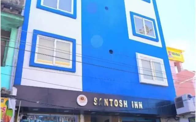 DhamStay Hotel Santosh Inn Near Temple