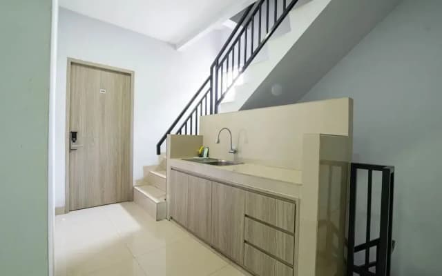 Kelowna Dwiwarna Residence