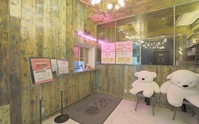 New February Hotel Sinho