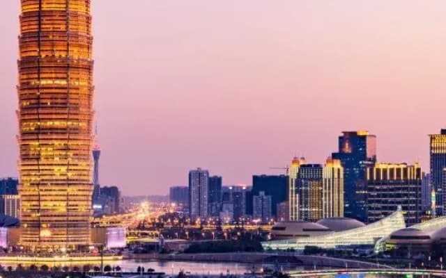 Jingbo Rongman Hotel (Zhenghong City Store, Dongfeng Road, Zhengzhou)