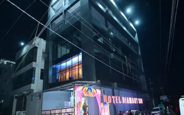Hotel Dimant Inn