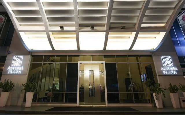 Astoria Plaza