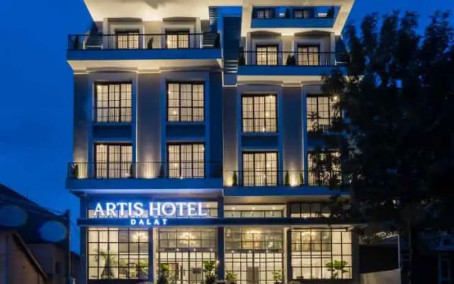 Artis Hotel Dalat