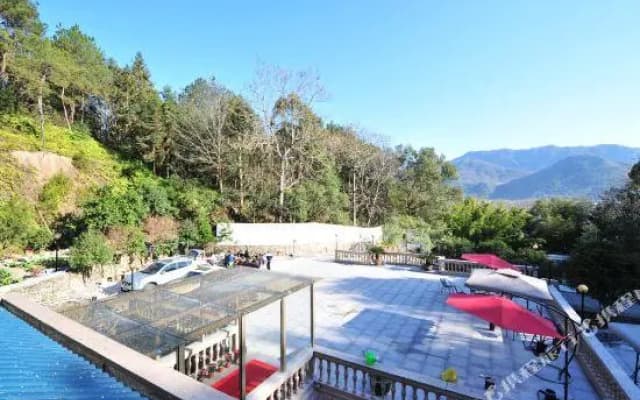 Rui Feng Mountain Hostel