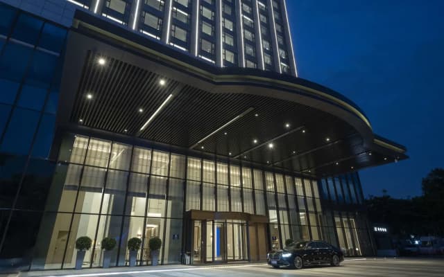 DoubleTree by Hilton Shenzhen Nanshan Hotel & Residences