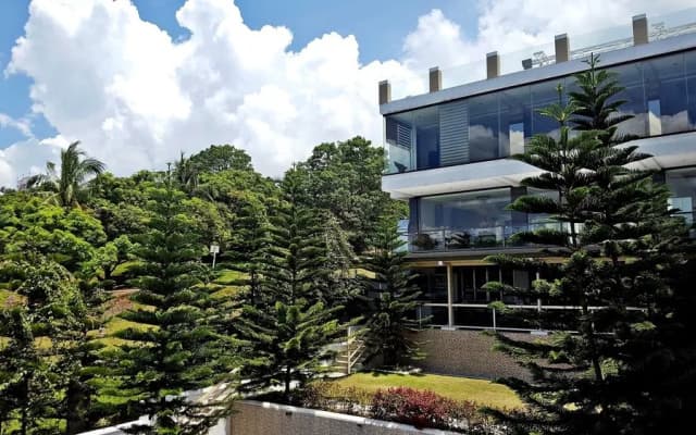 Splash Suites Hotel Tagaytay