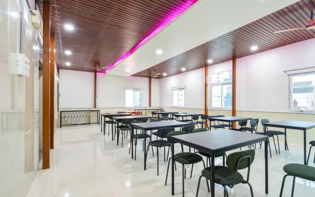 Super Townhouse Kokapet Formerly Aarian Tej Nilayam