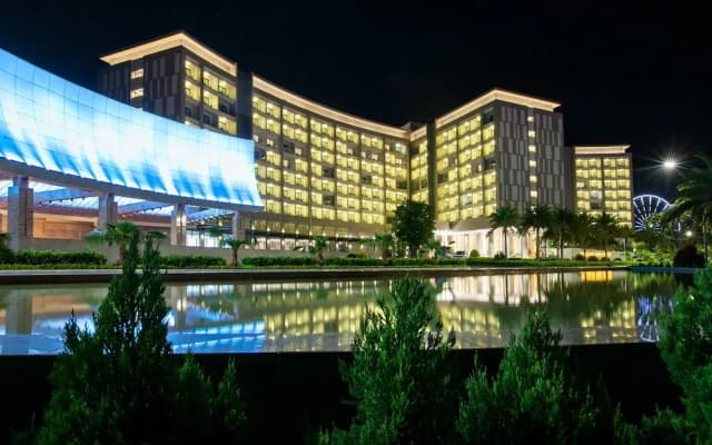 Отель Wyndham Grand Phu Quoc