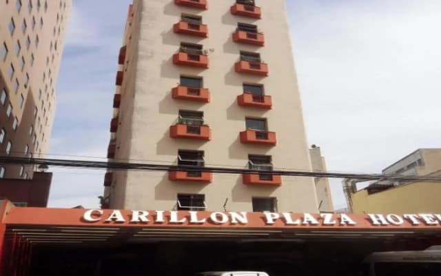 Carillon Plaza Hotel