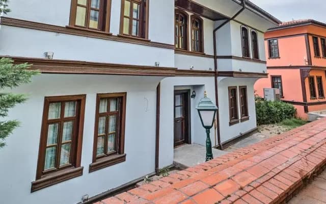 Mi̇das Konak Otel