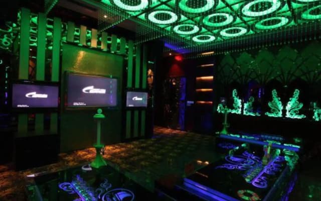 Longchang Holiday Hotel