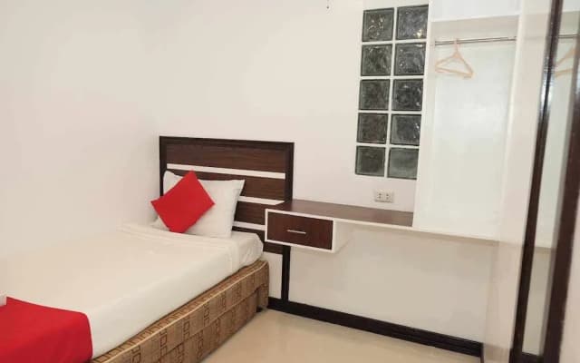 Ecoland 88 Apartelle and Suite near SM Davao