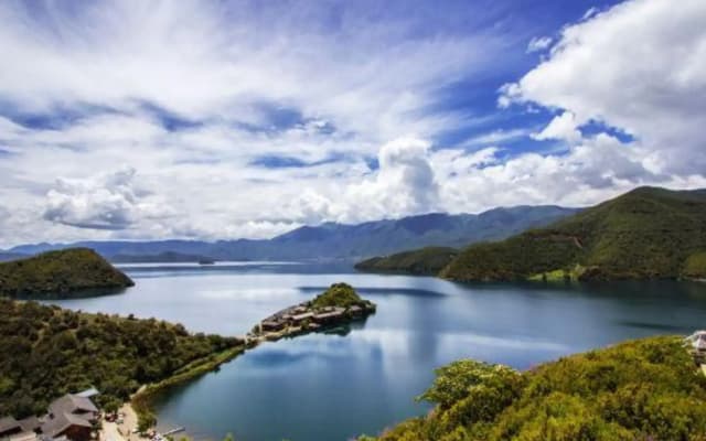 These Years Hotel Lijiang