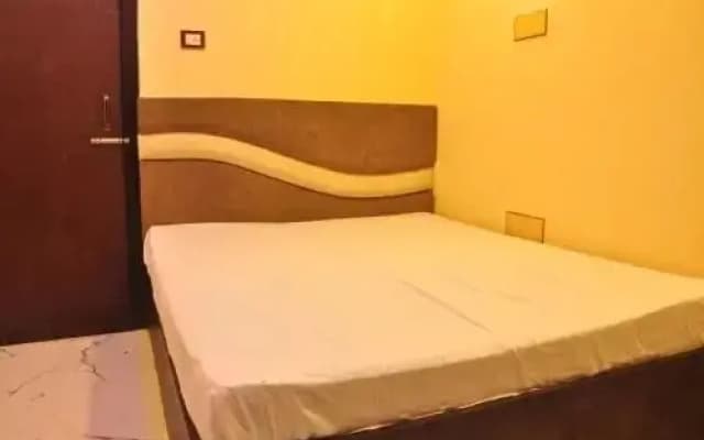 Hotel Golden Inn