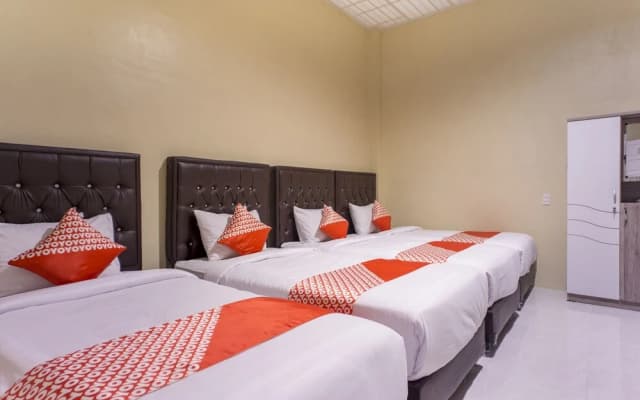 Hotel Harley by OYO Rooms
