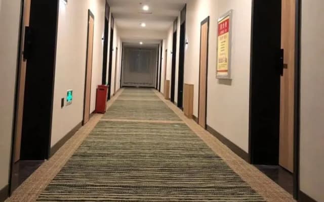 GreenTree Inn Express Handan Yongnian District Taiji Square