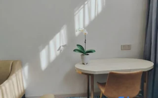 Zhangzhou Happiness Hotel (Gucheng Niuzhuang Branch)