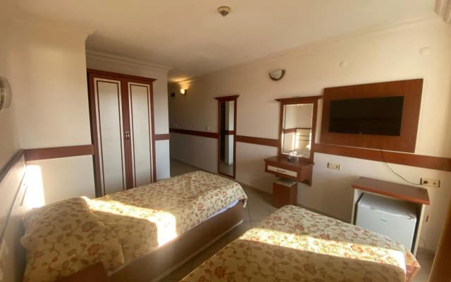 Lavinia Apart Hotel