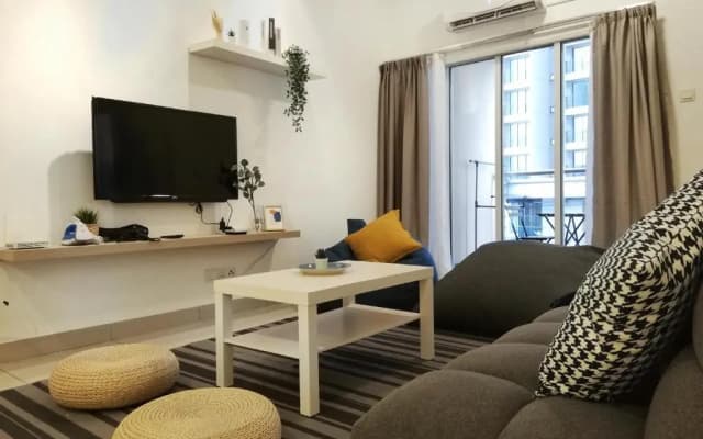 Subang City 8-9 pax l Walk Summit l 5-Min Sunway