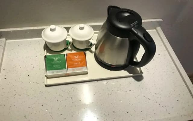 Vienna 3 Best Hotel (Guanyang Bus Station)