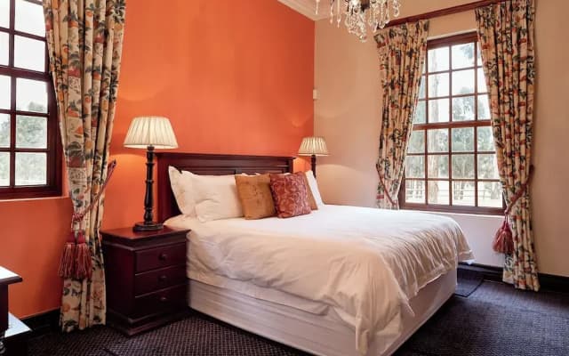 Dog-friendly Farm Cottage in the Berg by First Private Stays