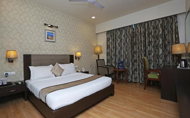 Capital O 2827 Hotel Aditya