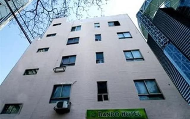 Bando Hotel