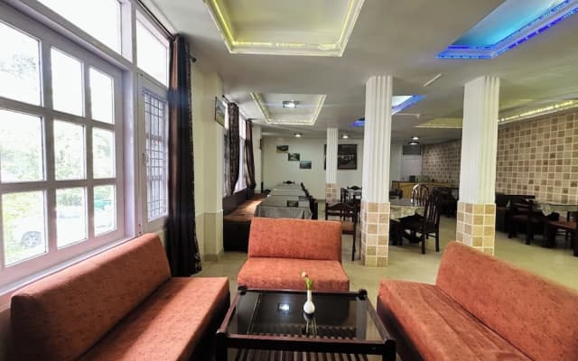 Hotel Eagle Nest Central Heated