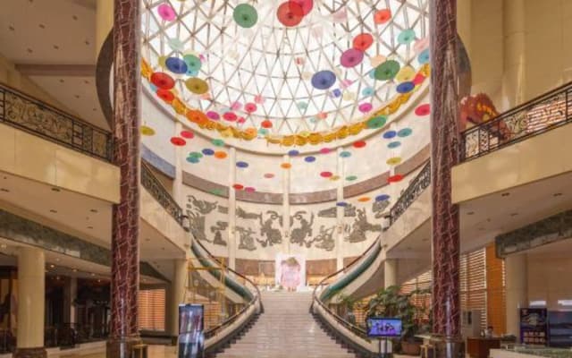 Dongfang Hotel