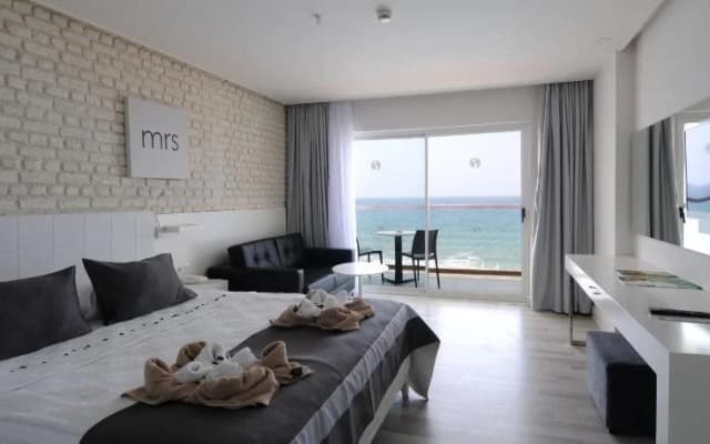 Lonicera West Hotel