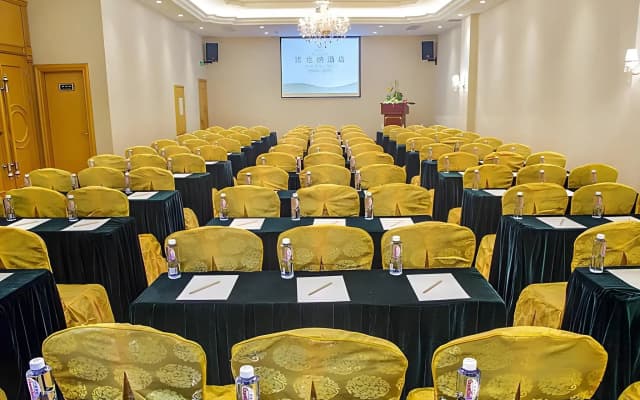 Vienna Hotel Guilin Wanfu Square Branch