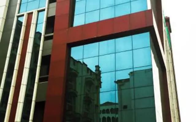 Hotel Savera