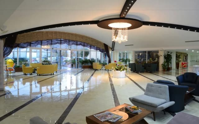 Notion Kesre Beach Hotel & Spa